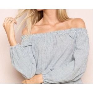 Brandy‎ Melville Seersucker Off Shoulder Top One Size Blue White Stripe